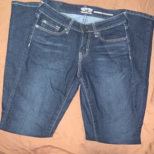 Signature by Levi’s Strauss women’s jeans